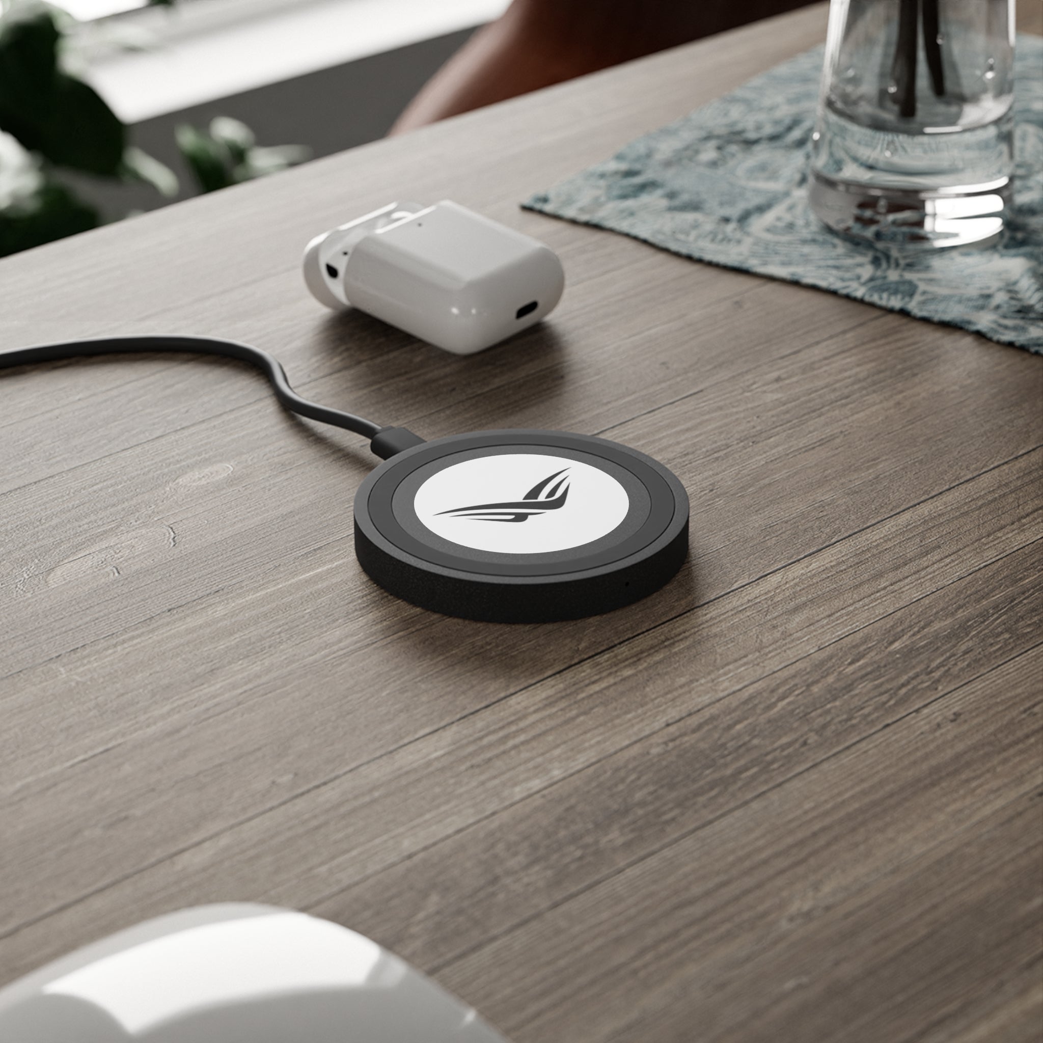 Wireless Charging Pad — Quake Logo Fast Qi Charger